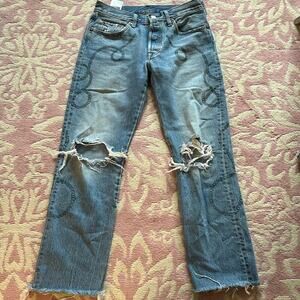 Levi's 501 Women's Jeans Light Wash Distressed Chain Embellished Button Fly Size